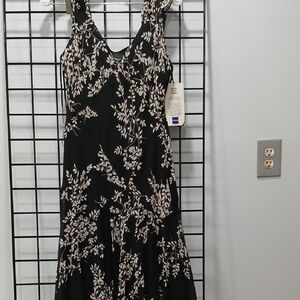 Jones Wear Cream Maxi Sundress Scoop Neck